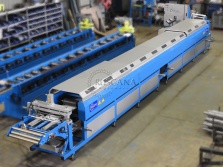 Pipe forming machine